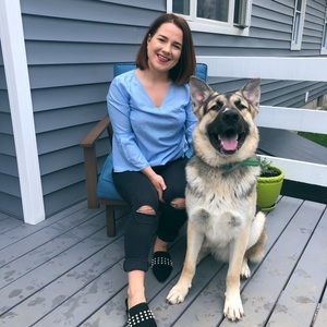 Meet your Posher, Yana